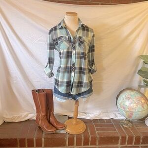 Plaid Buttondown Flannel